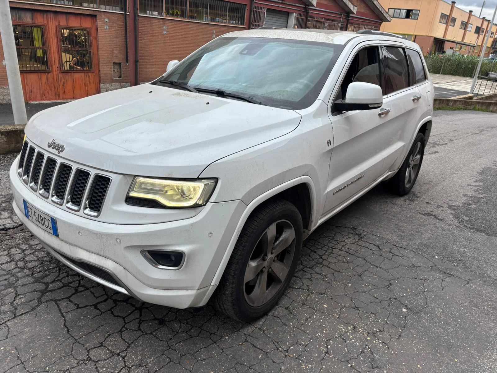 Jeep Grand cherokee 3.0CRD OVERLAND - изображение 2