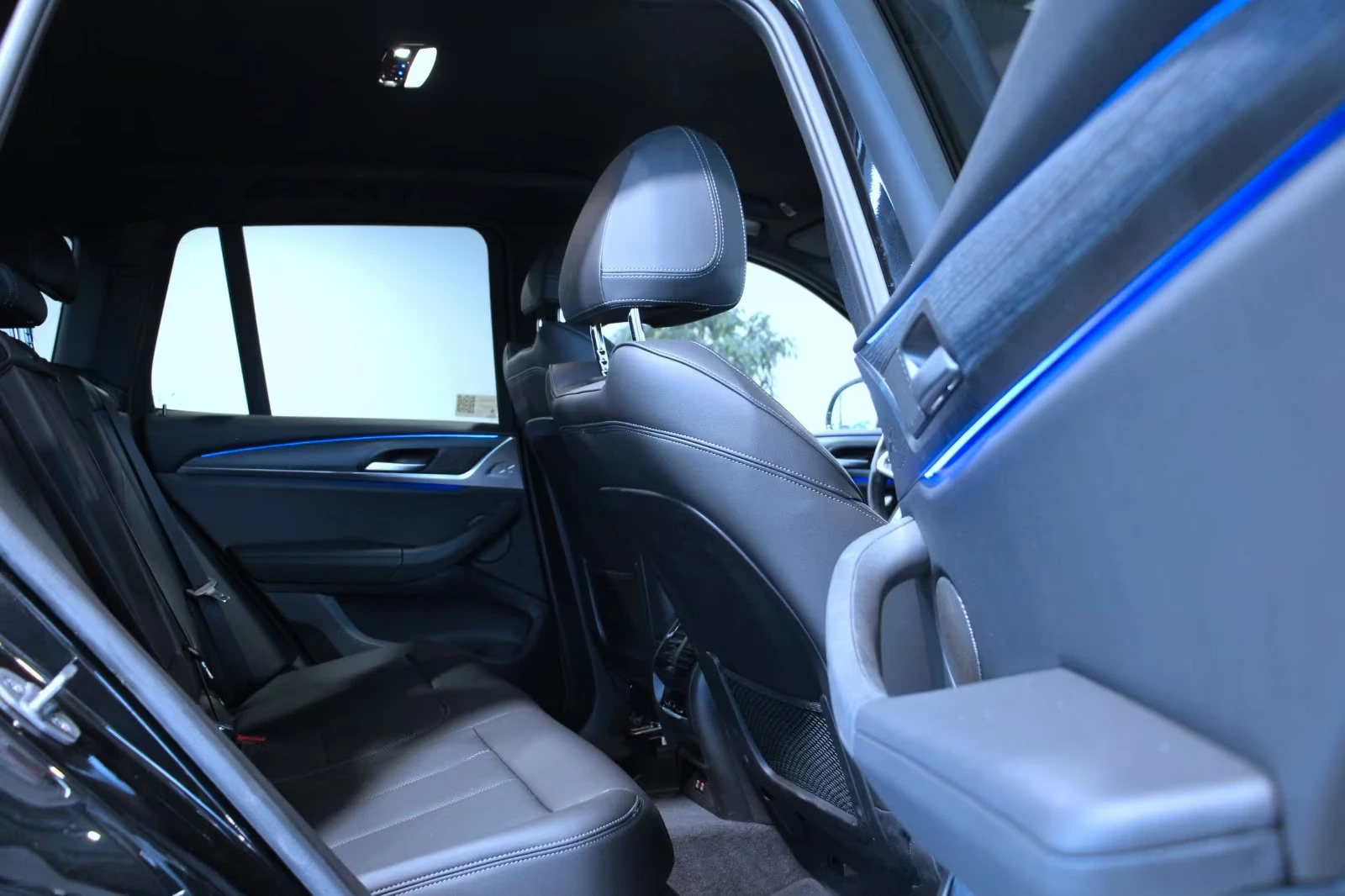 BMW X3 20d/190HP/MSPORT/SHADOW/xDRIVE/CAM/H&K/LED/918v | Mobile.bg � ����������� 12