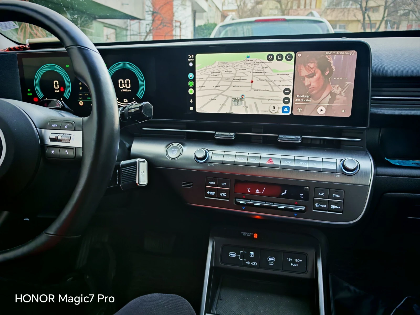 Hyundai Kona 1.6gdi, снимка 11 - Автомобили и джипове - 53749666