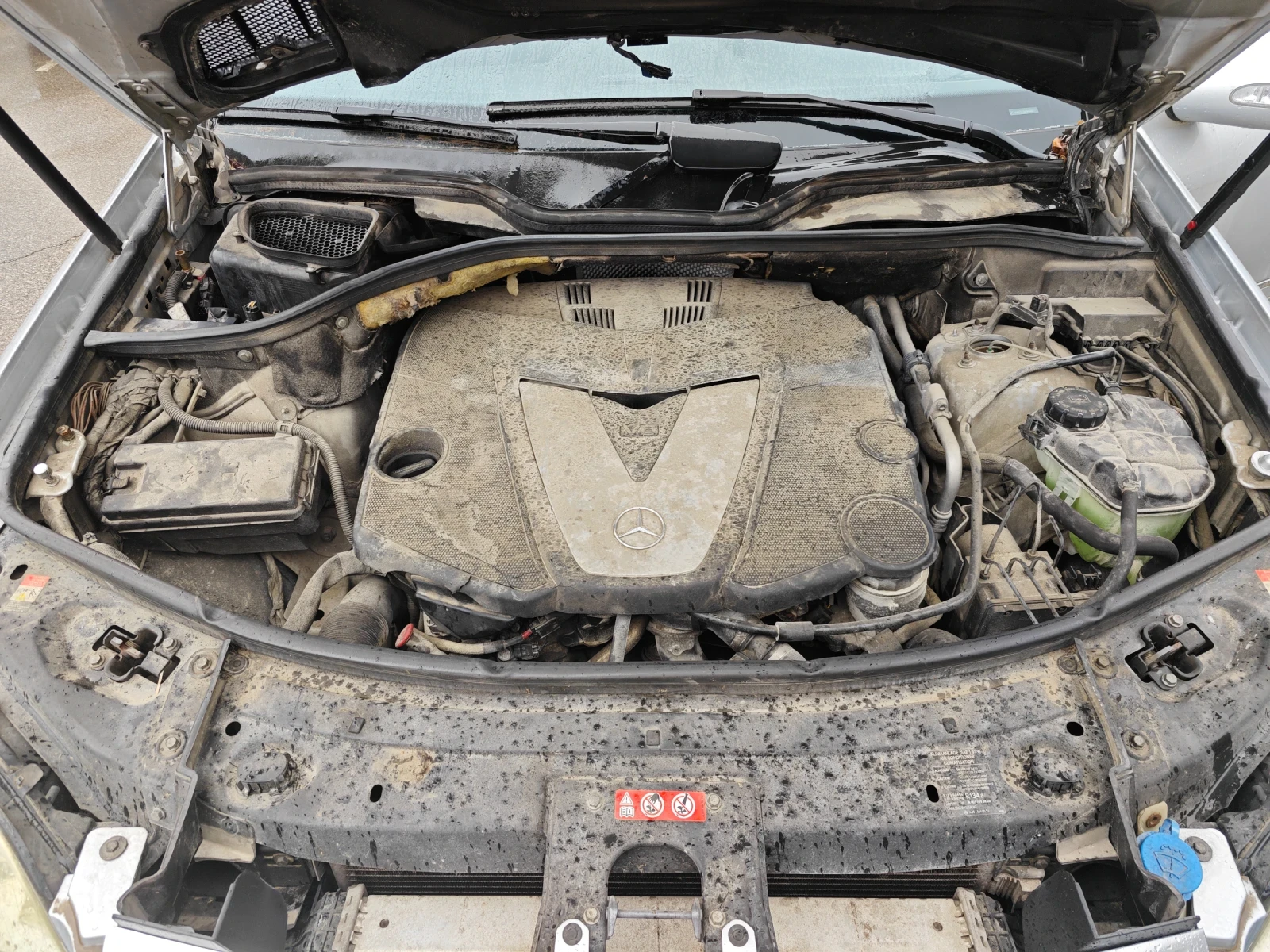 Mercedes-Benz ML 320, снимка 7 - Автомобили и джипове - 54072262