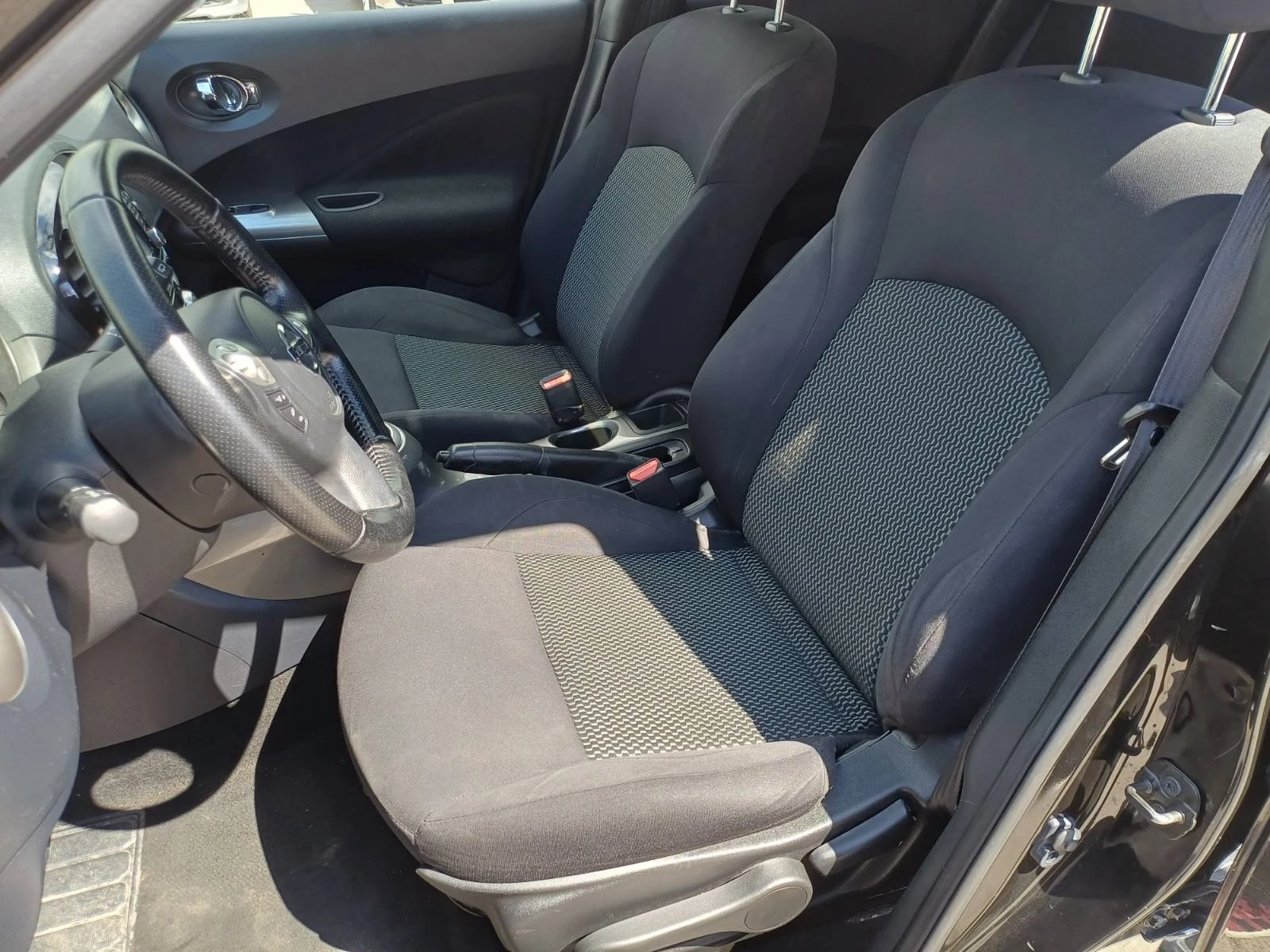 Nissan Juke 1.5 dCi Facelift, снимка 10 - Автомобили и джипове - 54264921