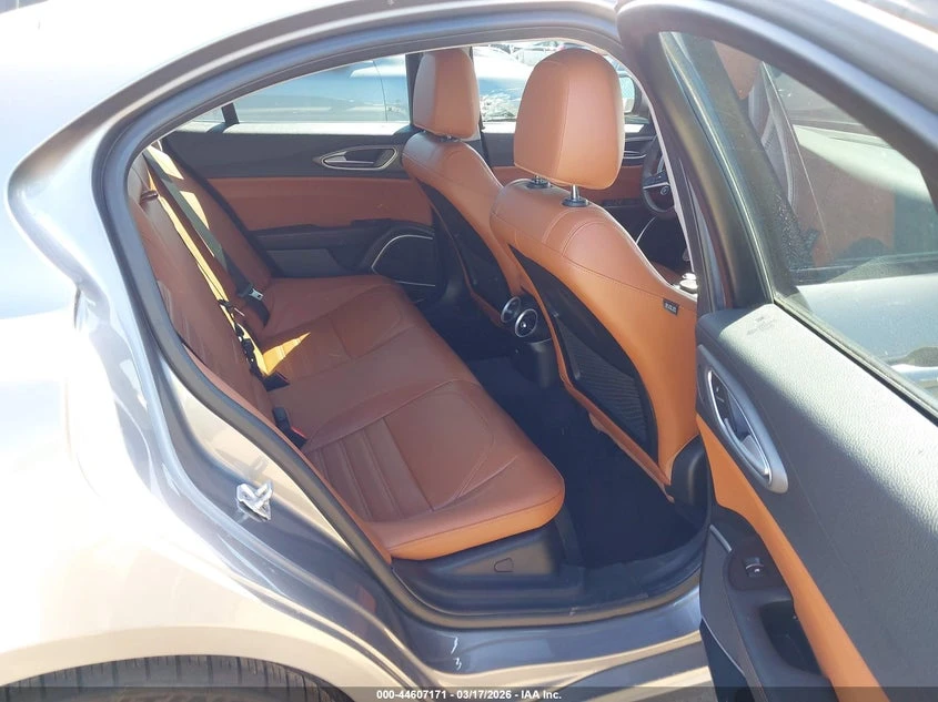 ����� Alfa Romeo Giulia Ti Sport Awd | Mobile.bg � ����������� 8