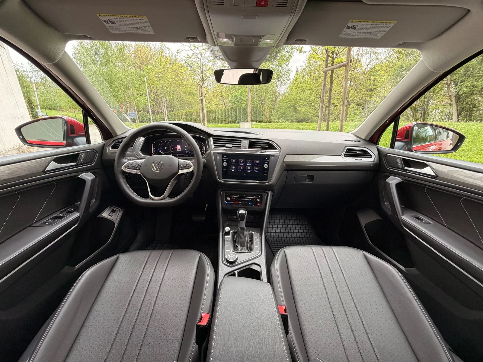 VW Tiguan 2.0TSI / 4-MOTION, снимка 11 - Автомобили и джипове - 54482589
