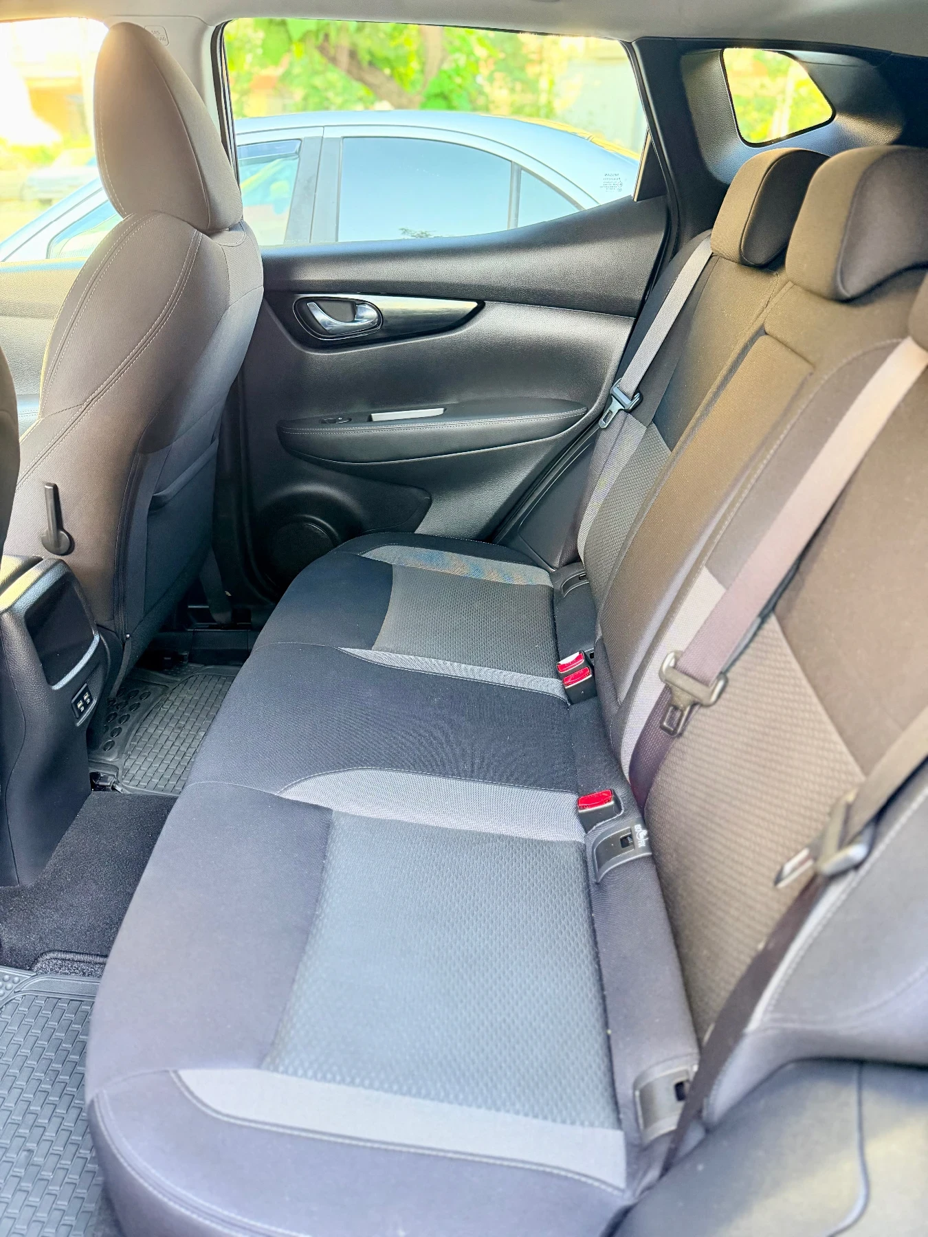 Nissan Qashqai 1.3 140кс.Tekna Panorama, kam.360, Отличен, снимка 8 - Автомобили и джипове - 54815722