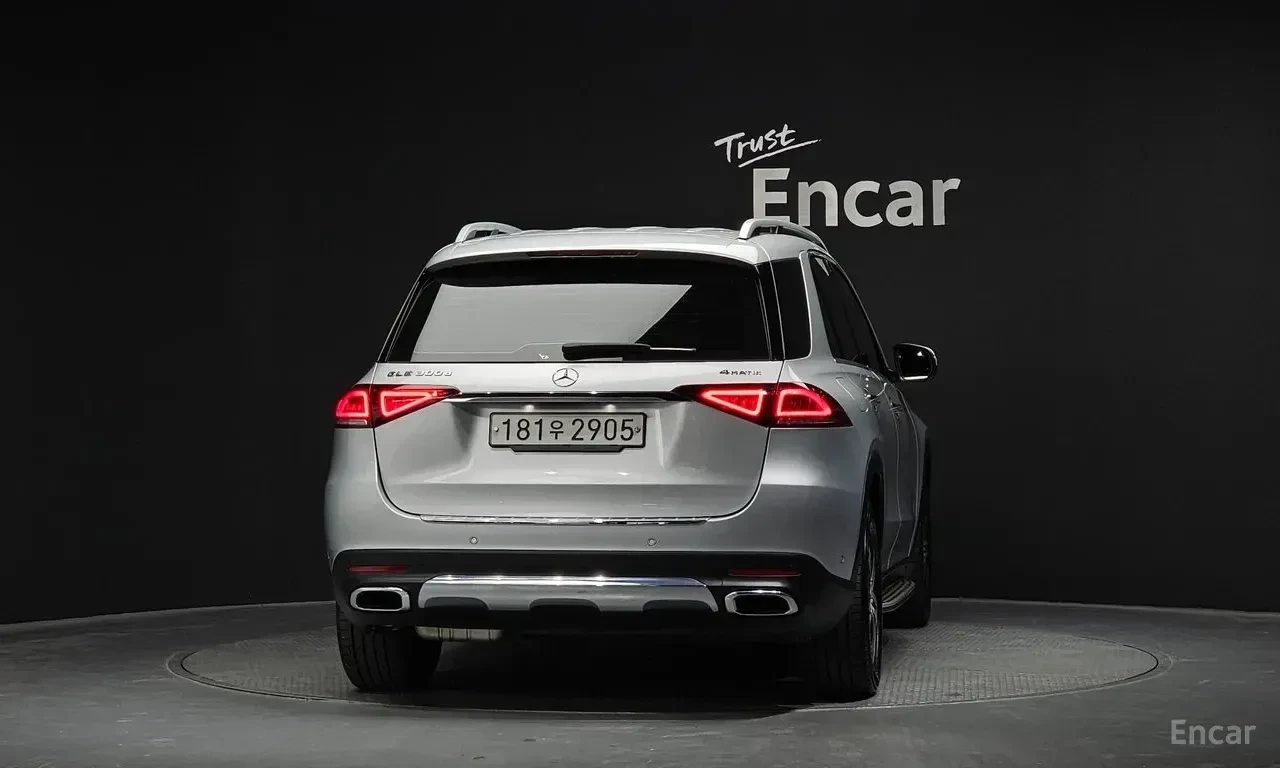 Mercedes-Benz GLE 300 W167 | 4MATIC | MULTIBEAM LED | HUD | КОЖА | , снимка 13 - Автомобили и джипове - 55145080