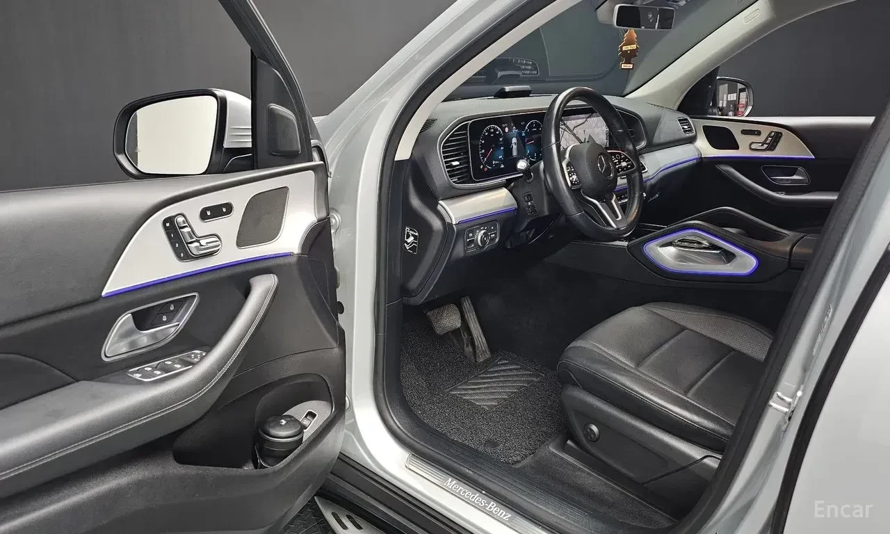 Mercedes-Benz GLE 300 W167 | 4MATIC | MULTIBEAM LED | HUD | КОЖА | , снимка 3 - Автомобили и джипове - 55145080