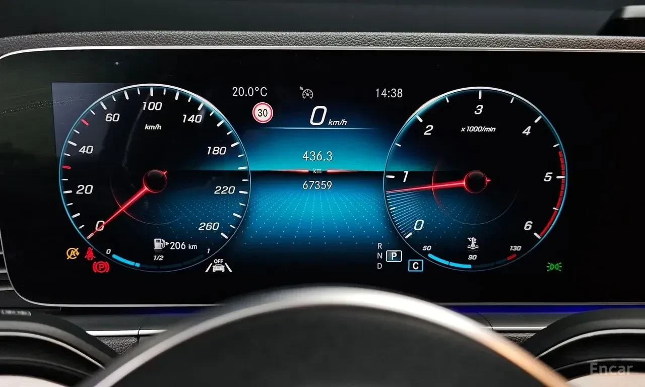 Mercedes-Benz GLE 300 W167 | 4MATIC | MULTIBEAM LED | HUD | КОЖА | , снимка 16 - Автомобили и джипове - 55145080