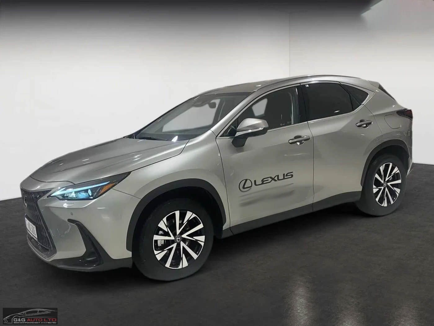 Lexus NX 350h 2.5HEV/243HP/EXECUTIVE/360/ACC/CPLAY/NAVI/565q