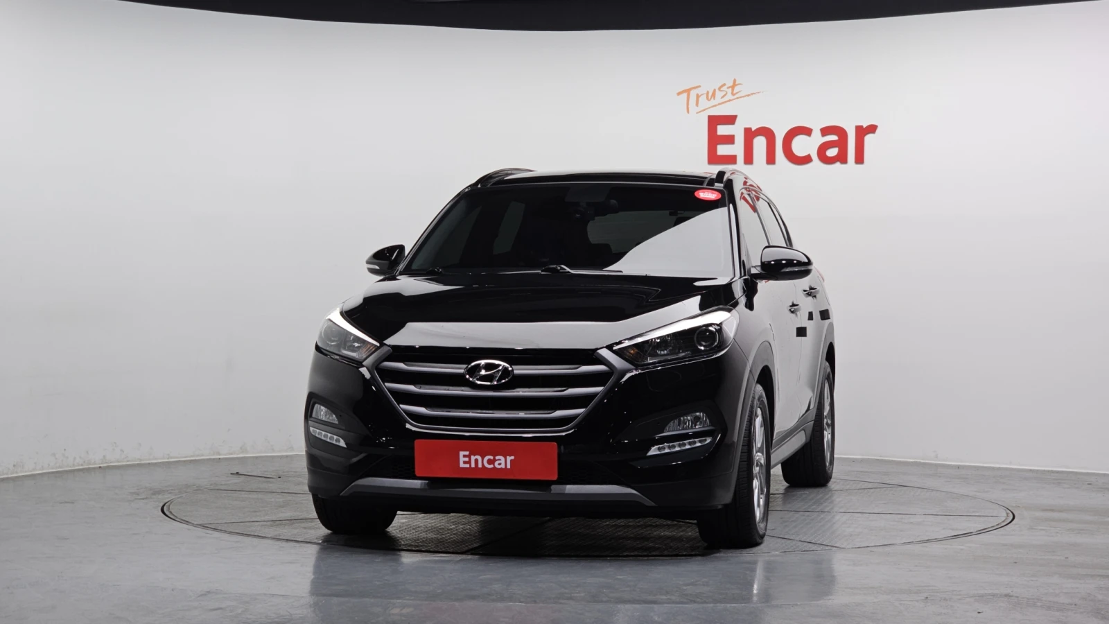 Hyundai Tucson 2.0 Modern* ПОДГРЕВ ВОЛАН* ЛЮК* КРАЙНА ЦЕНА, снимка 3 - Автомобили и джипове - 55594494