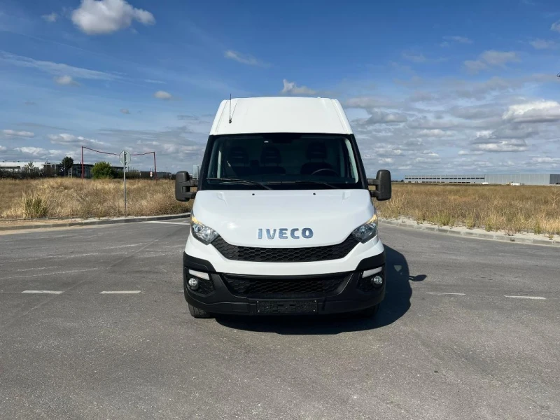 Iveco Daily 35-130 HI MATIC НОВ ВНОС IT ПЕРФЕКТЕН , снимка 17 - Бусове и автобуси - 51910227