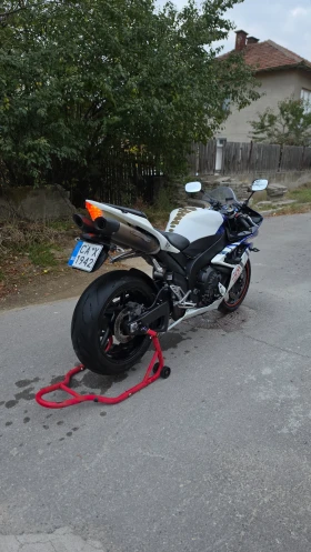 Yamaha YZF-R1, снимка 2