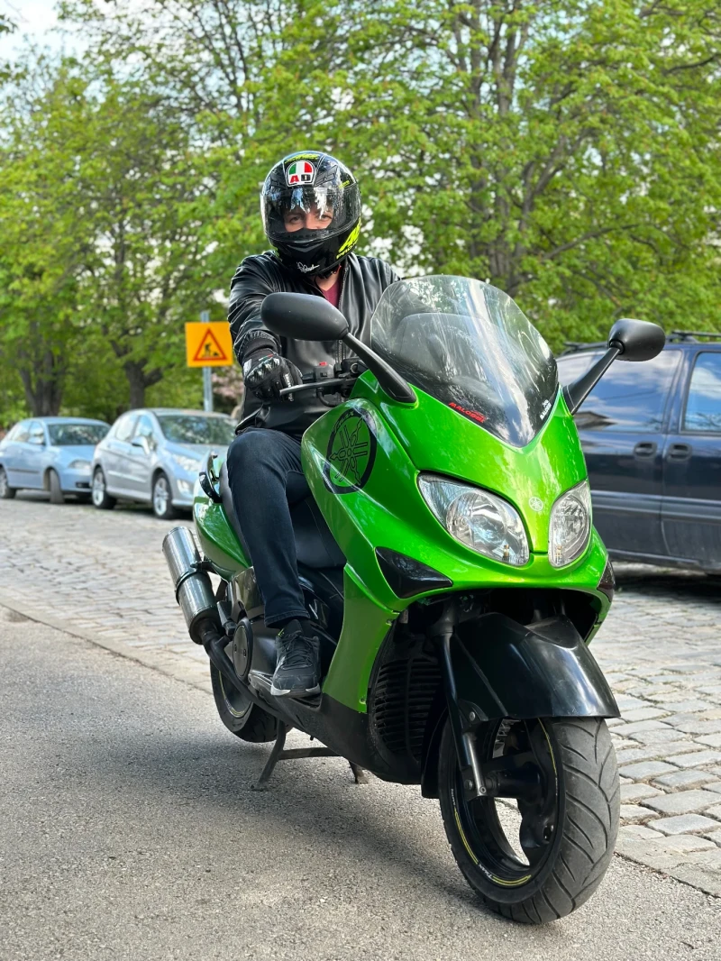 Yamaha T-max 500