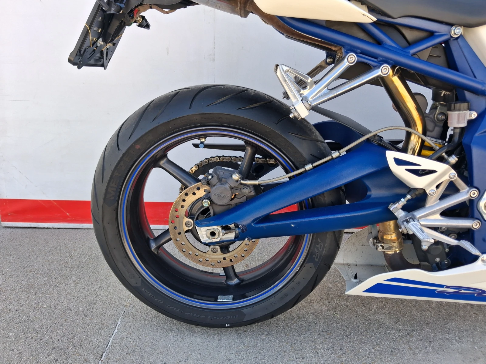 Triumph Daytona 675 TRIPLE, снимка 13 - Мотоциклети и мототехника - 54708407