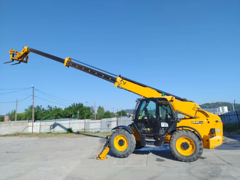 Телескопични товарачи JCB 540V140