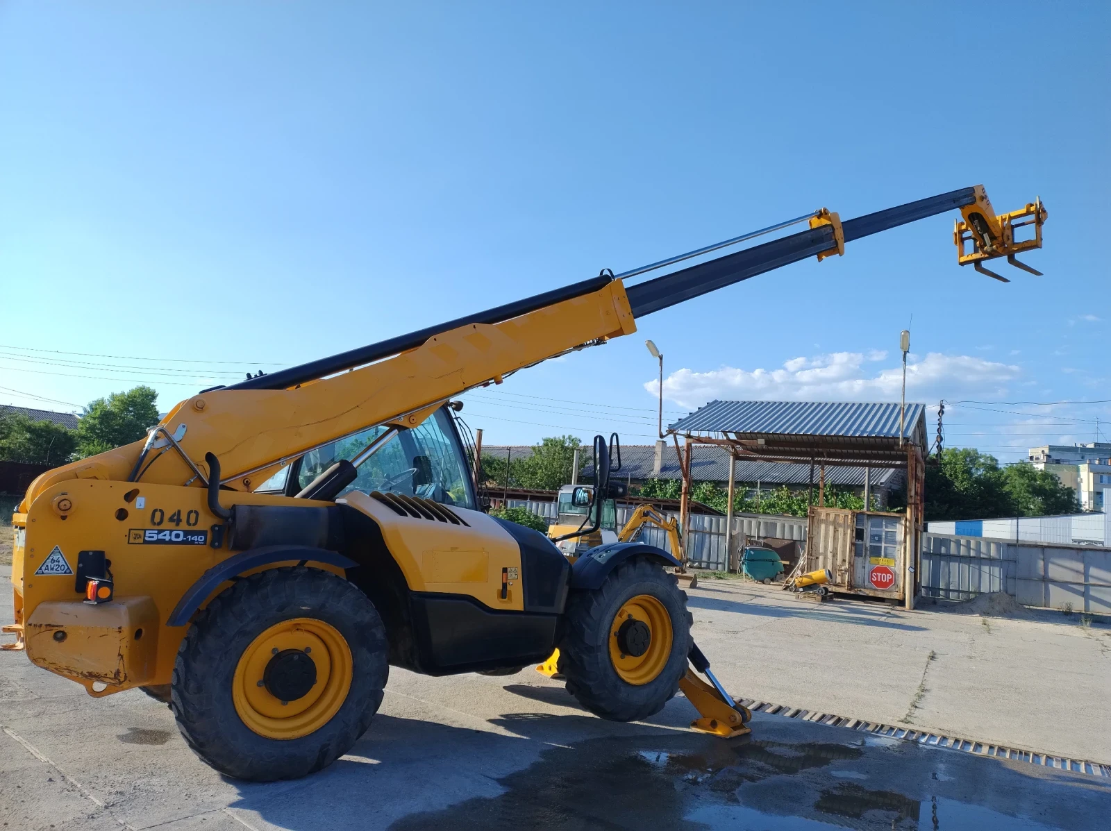 Телескопични товарачи JCB 540V140 - изображение 2