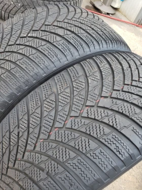 Гуми Зимни 235/50R18, снимка 4