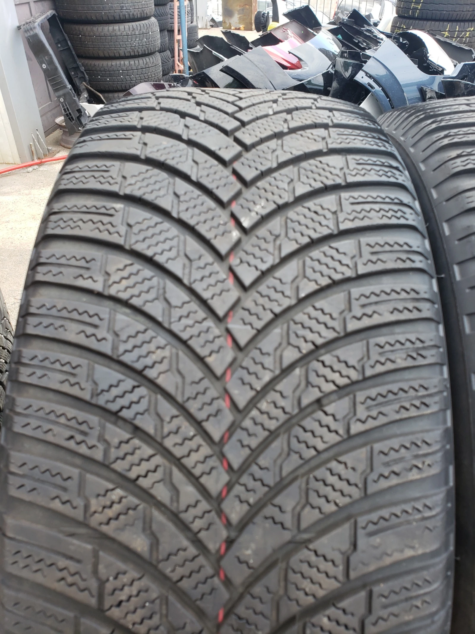  235/50R18 | Mobile.bg   1