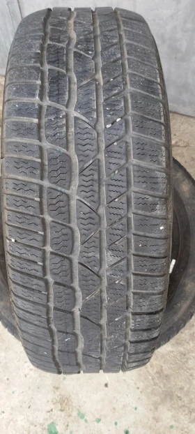 Гуми Зимни 205/55R16, снимка 1 - Гуми и джанти - 47285669