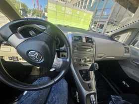 Toyota Auris, снимка 2