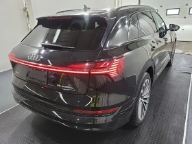 Audi E-Tron 55quattro* TECHNIK* 360* Pano* Обдух* Подгрев* , снимка 3