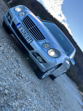 Mercedes-Benz E 320 4MATIC 5G, снимка 1 - Автомобили и джипове - 45570096