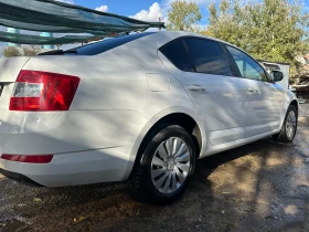 Обява за продажба на Skoda Octavia 1.6 дизел Автомат ~15 300 лв. - изображение 3 | Auto.bg Обява за продажба на Skoda Octavia 1.6 дизел Автомат ~15 300 лв. - изображение 3