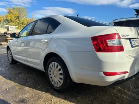 Обява за продажба на Skoda Octavia 1.6 дизел Автомат ~15 300 лв. - изображение 2 | Auto.bg Обява за продажба на Skoda Octavia 1.6 дизел Автомат ~15 300 лв. - изображение 2