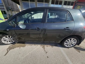 ����� �� �������� �� Toyota Auris