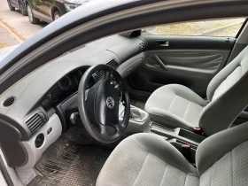 VW Passat 1.6 седан - 999 € / 1953.87 лв. - 25177930 6