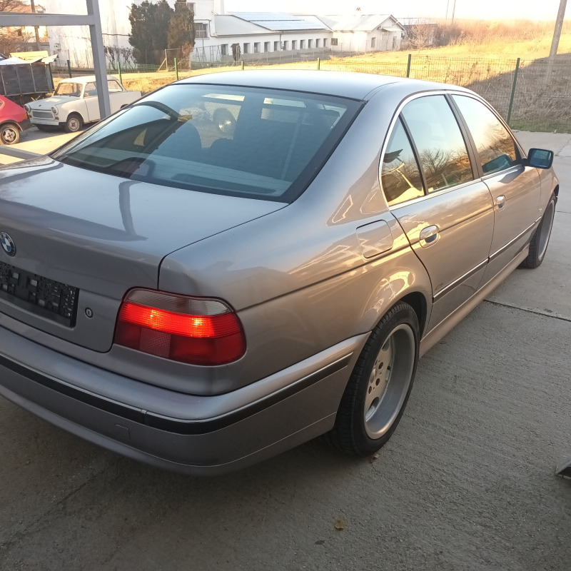 BMW 525, снимка 4 - Автомобили и джипове - 45226846