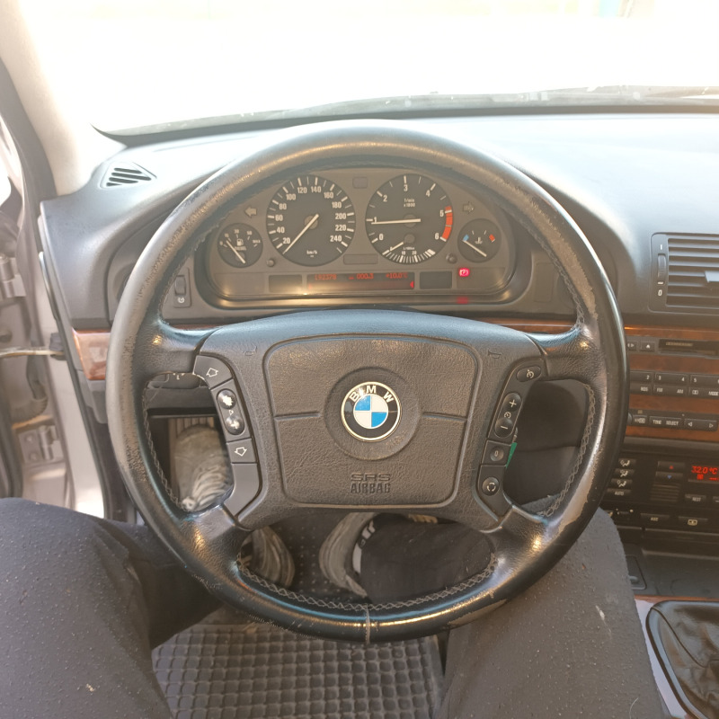 BMW 525, снимка 9 - Автомобили и джипове - 45226846
