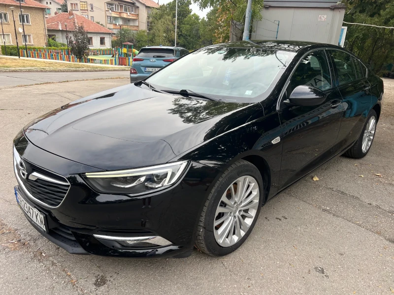 Opel Insignia 2.0d, снимка 1 - Автомобили и джипове - 47057184