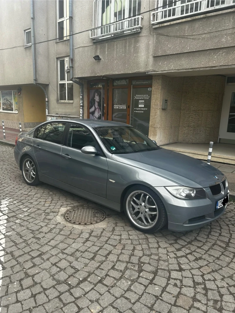 BMW 320 2.0, снимка 1 - Автомобили и джипове - 49494756