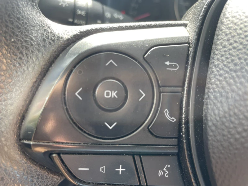 Toyota Corolla 1.5 DYNAMIC FORCE, снимка 11 - Автомобили и джипове - 51178608