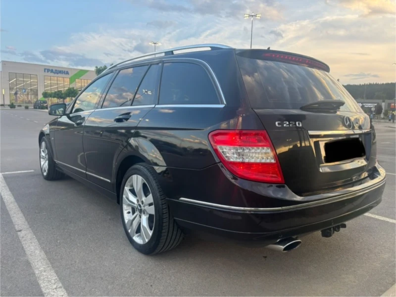 Mercedes-Benz C 220, снимка 6 - Автомобили и джипове - 52112330
