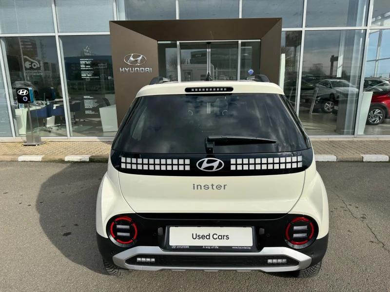 Hyundai Inster Exclusive LED, снимка 4 - Автомобили и джипове - 52480576