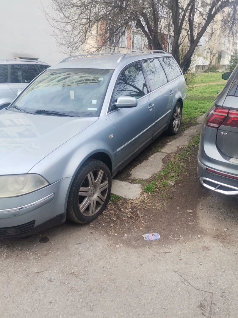 VW Passat, снимка 6 - Автомобили и джипове - 52734211
