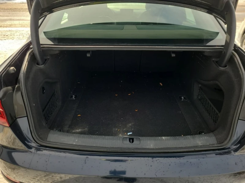 Audi A4 * PROGRESSIV * CARFAX * БЕЗ ПЪРВОНАЧАЛНА ВНОСКА, снимка 14 - Автомобили и джипове - 52773410