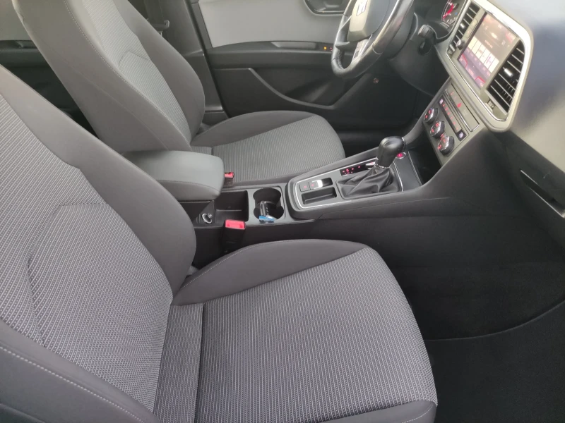 Seat Leon 1.6tdi DSG Swiss Mocean, снимка 10 - Автомобили и джипове - 52818947