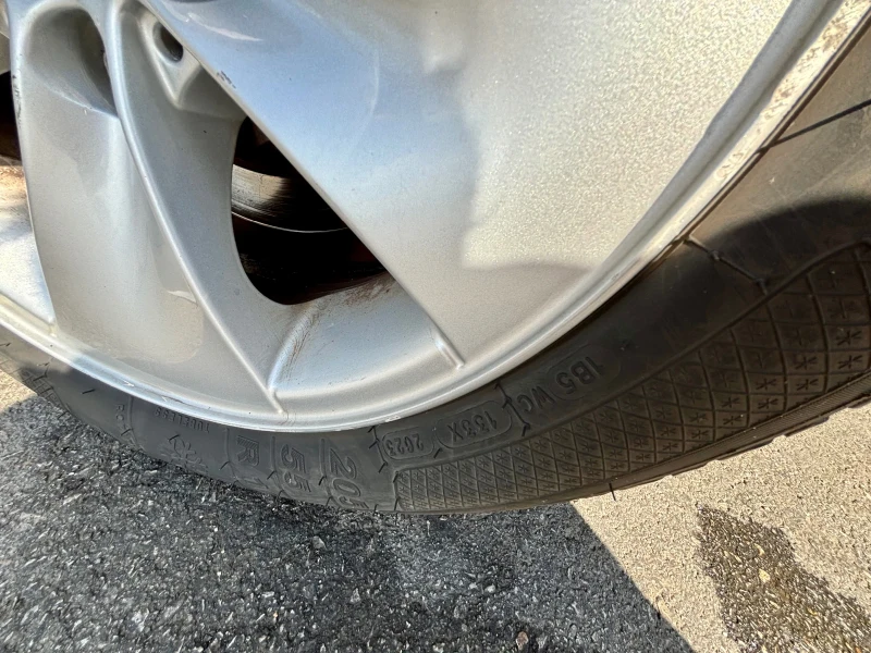 BMW 320, снимка 15 - Автомобили и джипове - 53013920