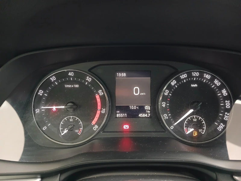 Skoda Octavia Ambition 1.0 TSI, снимка 9 - Автомобили и джипове - 53343022