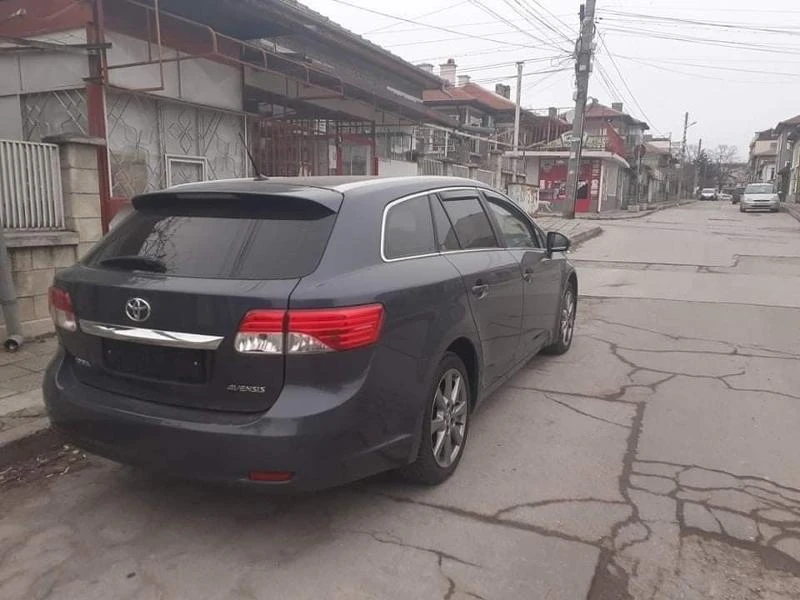 Toyota Avensis 2.2  177k.c На Части 0894533522, снимка 2 - Автомобили и джипове - 35955538