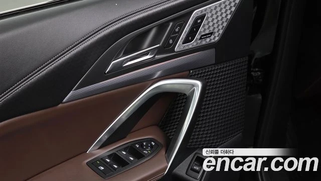 BMW iX2, снимка 16 - Автомобили и джипове - 56282226
