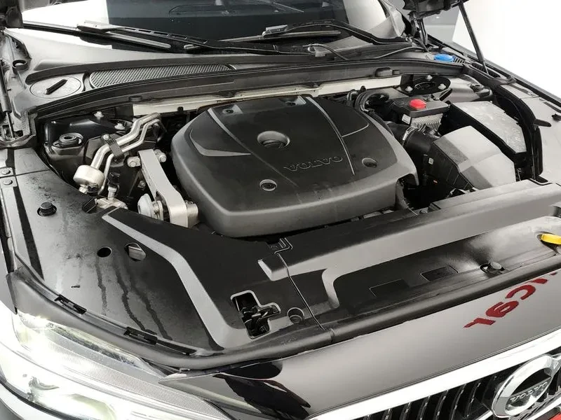 Volvo V90  Cross Country T5 Pro Awd, снимка 6 - Автомобили и джипове - 56698639
