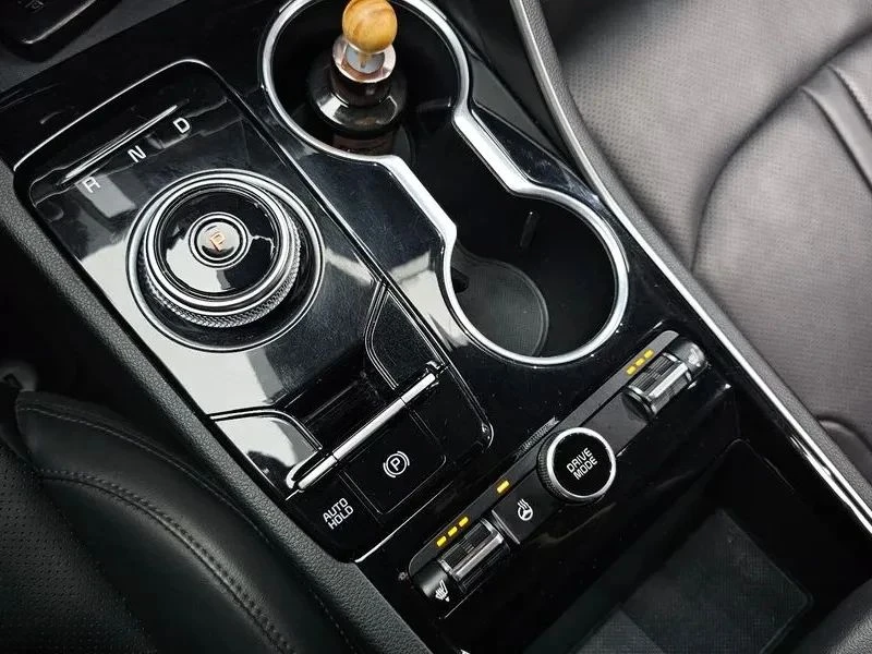 Kia K5, снимка 9 - Автомобили и джипове - 56688196