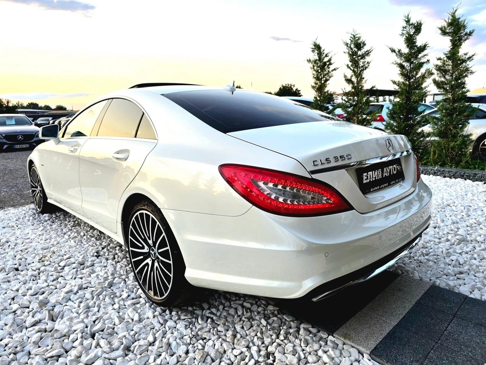 Mercedes-Benz CLS 350 FULL AMG 6.3 PACK ПАНОРАМЕН ЛЮК ЛИЗИНГ 100% - изображение 7