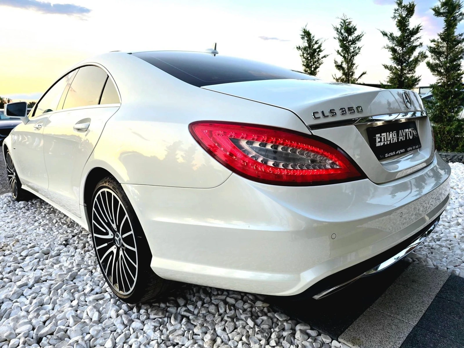 Mercedes-Benz CLS 350 FULL AMG 6.3 PACK ПАНОРАМЕН ЛЮК ЛИЗИНГ 100% - изображение 6