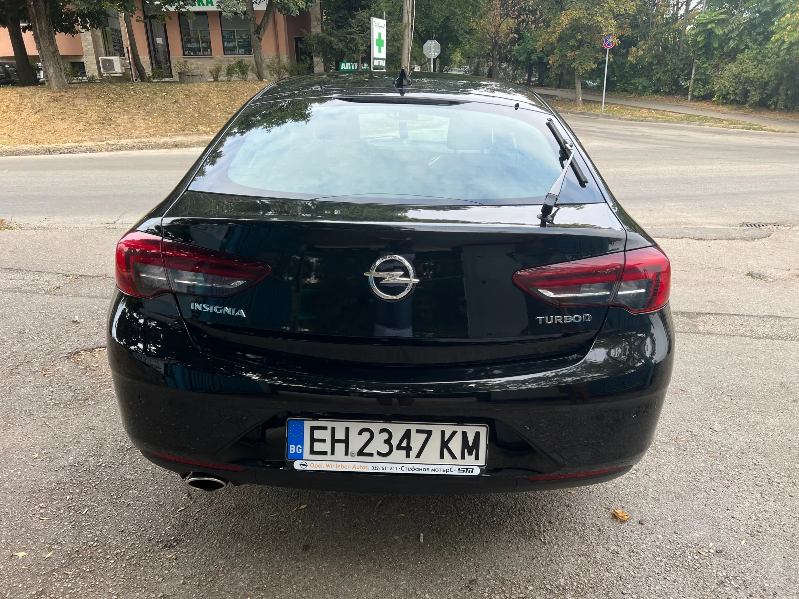 Opel Insignia 2.0d - изображение 6