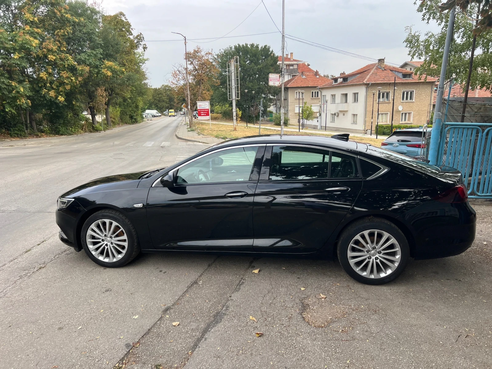 Opel Insignia 2.0d - изображение 8