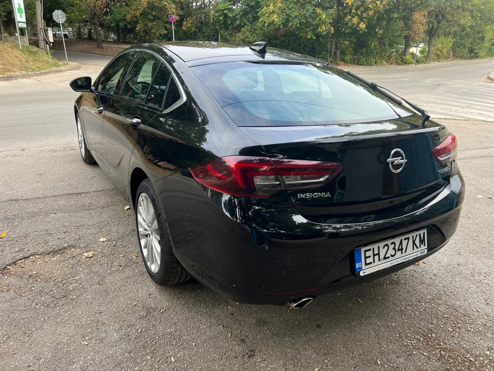 Opel Insignia 2.0d - изображение 7